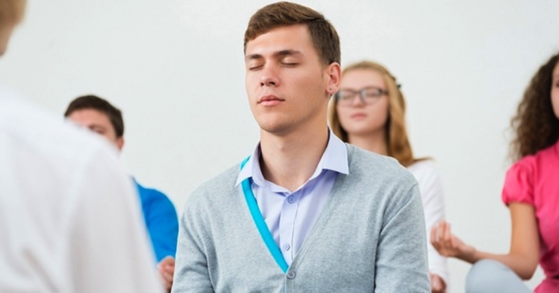 Crece la tendencia a meditar en el lugar de trabajo Crece la tendencia a meditar en el lugar de trabajo